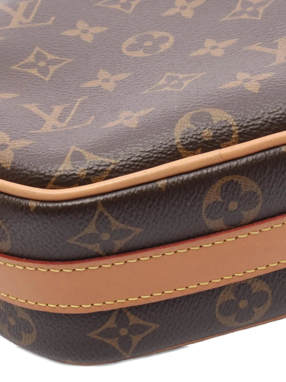 Pre-OwnedLouis Vuitton Pre-Owned2010s Boite Chapeau Souple PM monogram round shoulder bag
