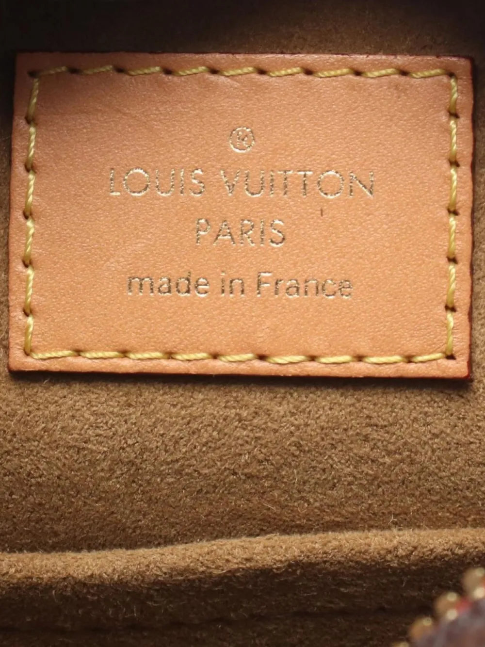 Pre-OwnedLouis Vuitton Pre-Owned2020 Boite Chapeau PM monogram cross body bag