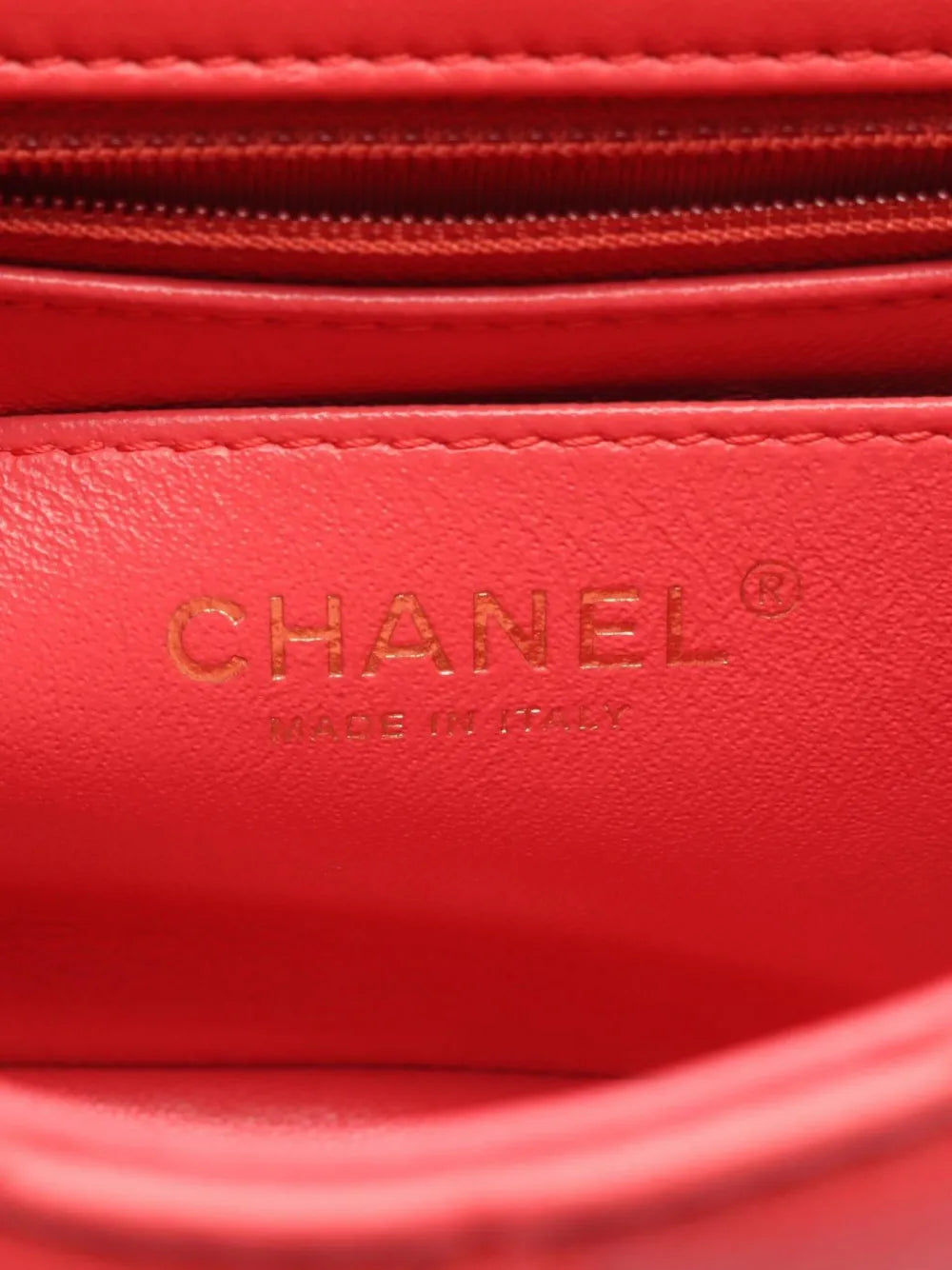 Pre-OwnedCHANEL Pre-Owned2017-2018 Chevron V-stitch two-way handbag