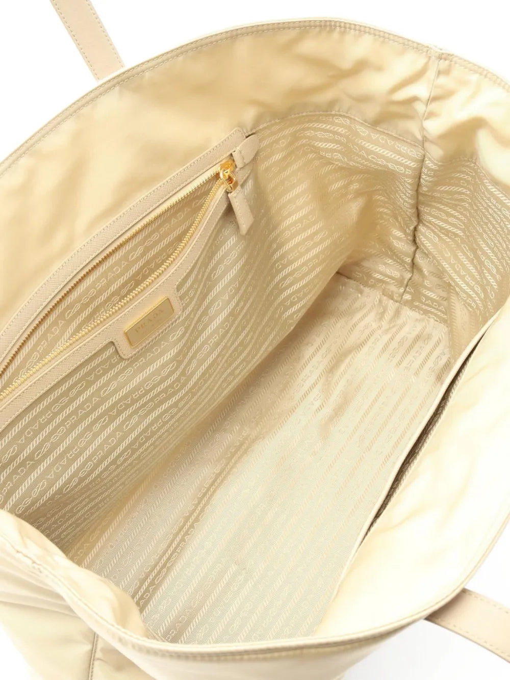 Pre-OwnedPrada Pre-Owned2020s Re-Edition shoulder bag