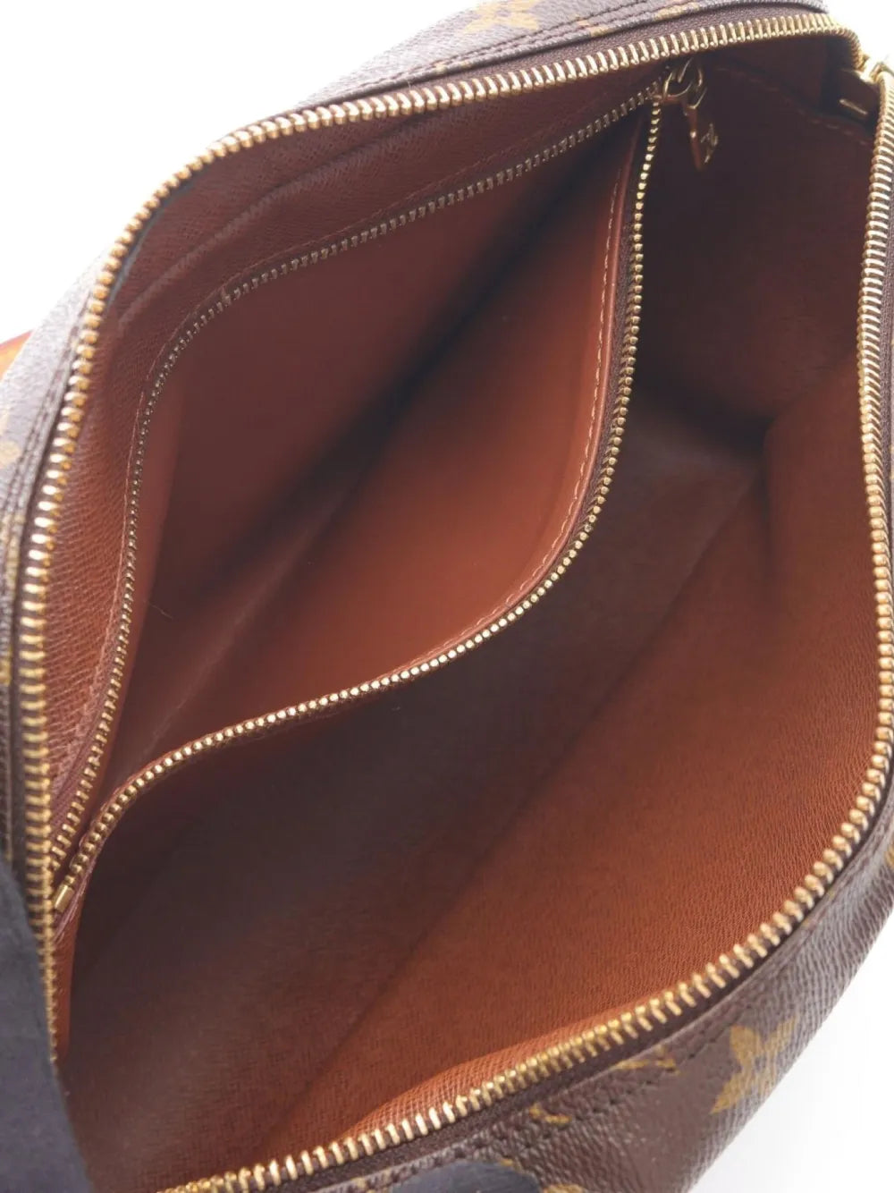 Pre-OwnedLouis Vuitton Pre-Owned1999 Trocadero 27 monogram shoulder bag