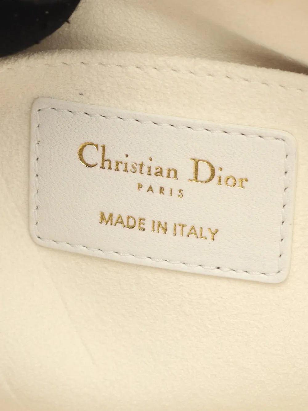 Pre-OwnedChristian Dior Pre-Owned2000-2025 Medium Lambskin Cannage Dior Vibe Hobo satchel