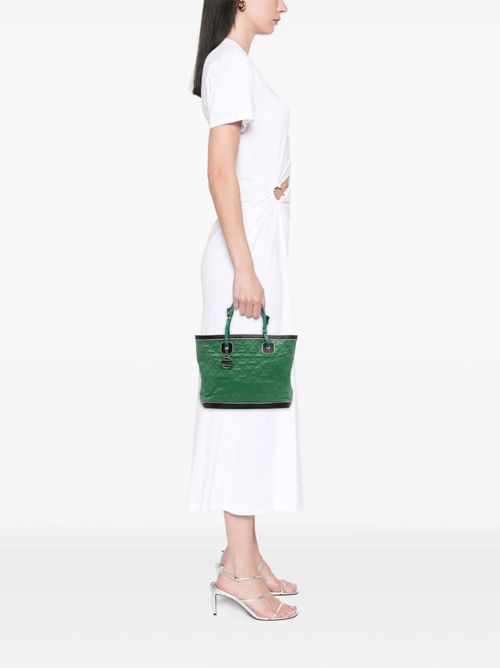 Pre-OwnedCHANEL Pre-Owned2006-2008 Large Quilted Lambskin Country Club tote bag