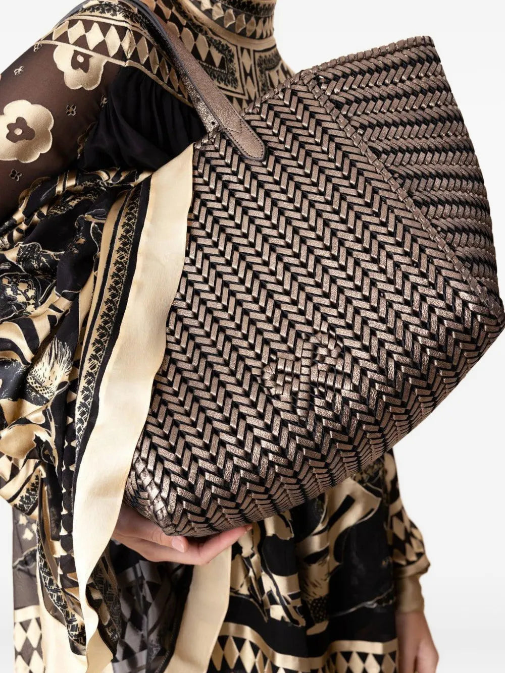 Anya HindmarchNeeson Square herringbone-weave leather tote bag