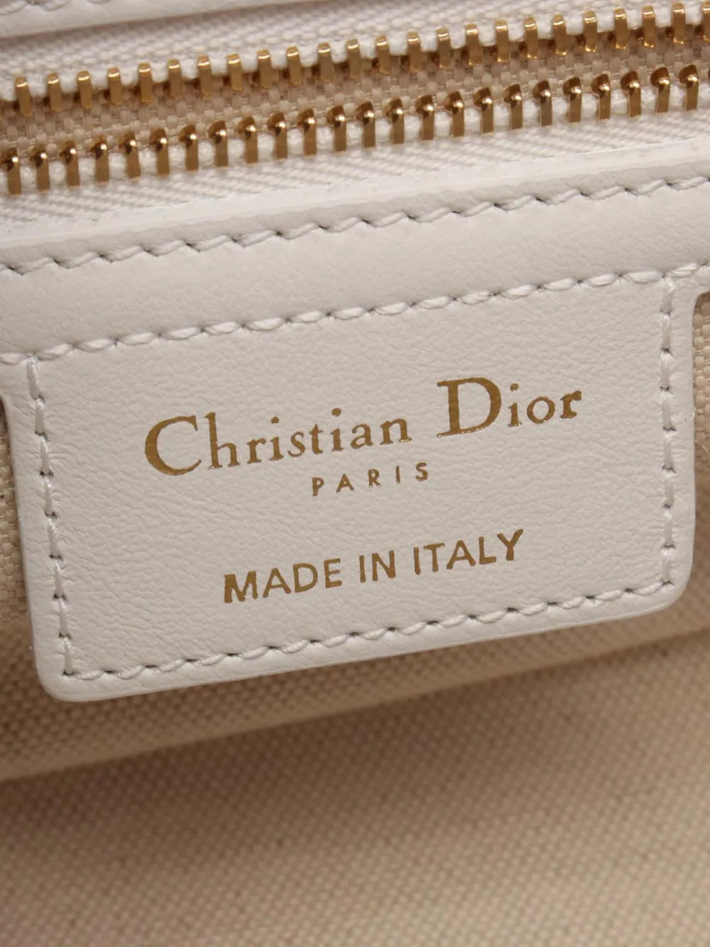 Pre-OwnedChristian Dior Pre-Owned2000-2025 Medium Leather Dior Vibe Zip Bowling Bag satchel
