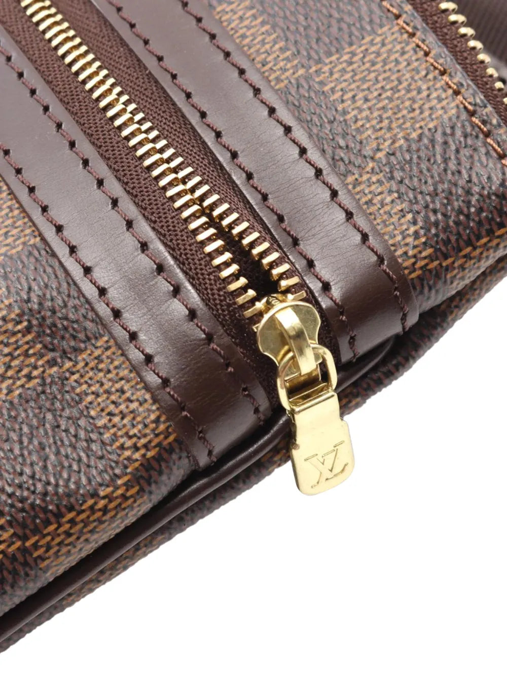 Pre-OwnedLouis Vuitton Pre-Owned2007 Damier Ebene Bosphore Pochette crossbody bag
