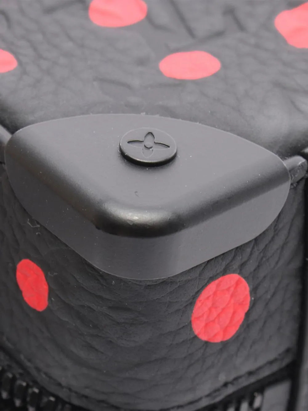 Pre-OwnedLouis Vuitton Pre-Owned2021-2025 Yayoi Kusama Monogram Taurillon Handle Soft Trunk satchel