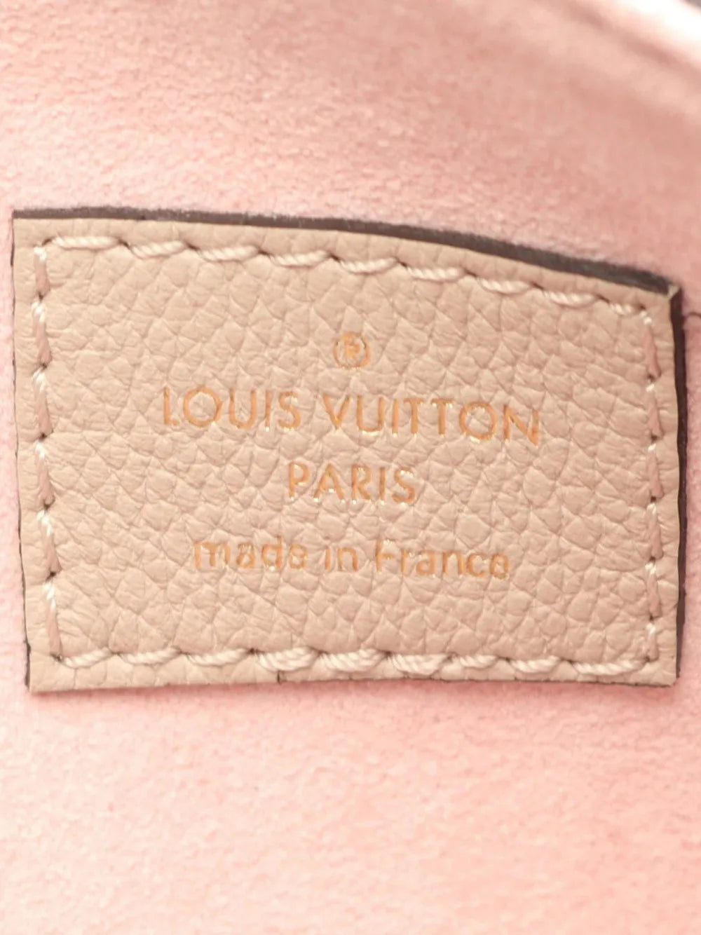 Pre-OwnedLouis Vuitton Pre-Owned2021-2025 Leather Lockme Shopper tote bag