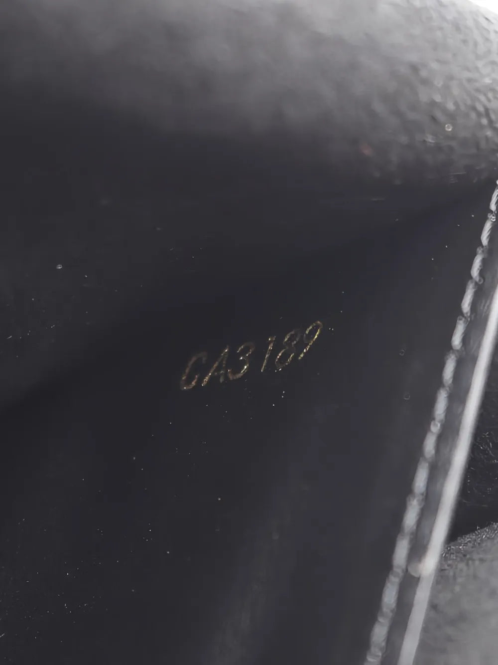 Pre-OwnedLouis Vuitton Pre-OwnedVavin chain wallet