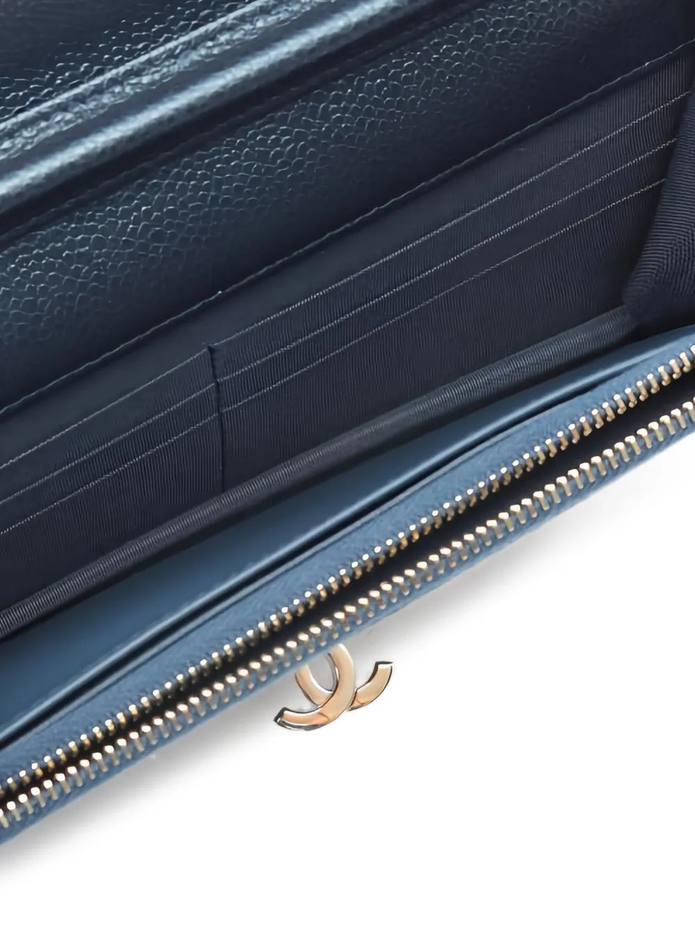 Pre-OwnedCHANEL Pre-Owneddiamond-quilted chain wallet