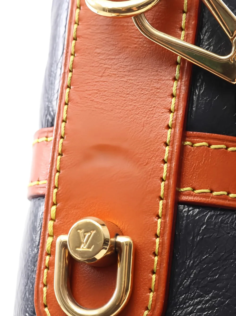Pre-OwnedLouis Vuitton Pre-Owned2019 leather bucket bag