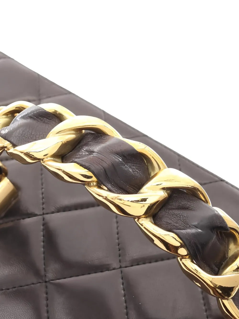 Pre-OwnedCHANEL Pre-OwnedMatelassvanity bag