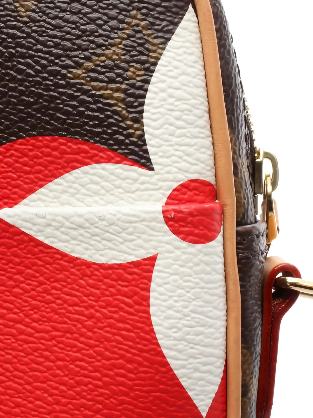 Pre-OwnedLouis Vuitton Pre-Owned2020 Game On Paname Monogram Heart-print cross body bag set