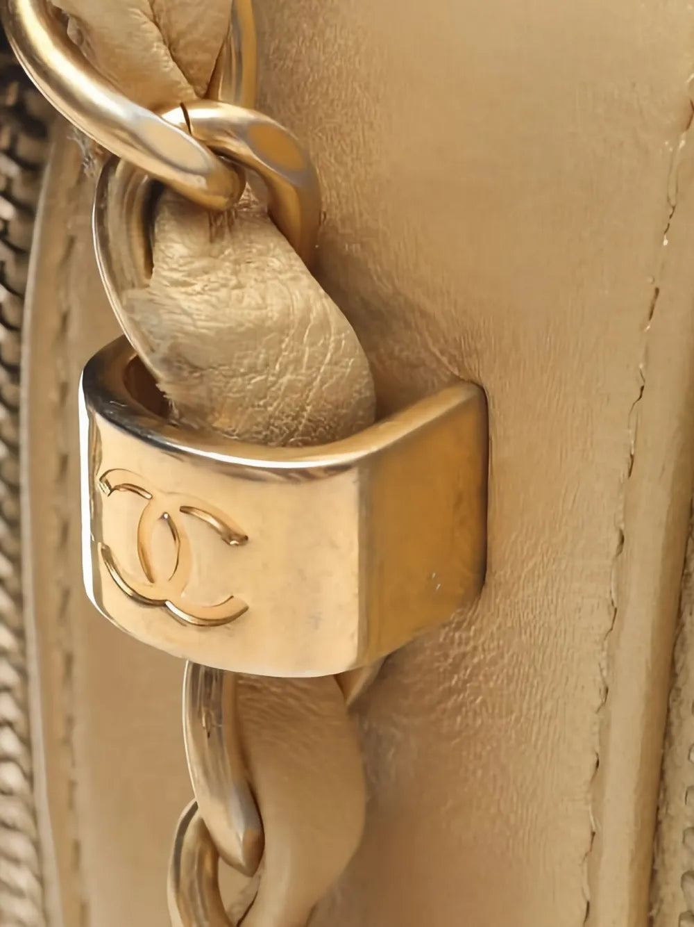Pre-OwnedCHANEL Pre-OwnedCocoboy shoulder bag