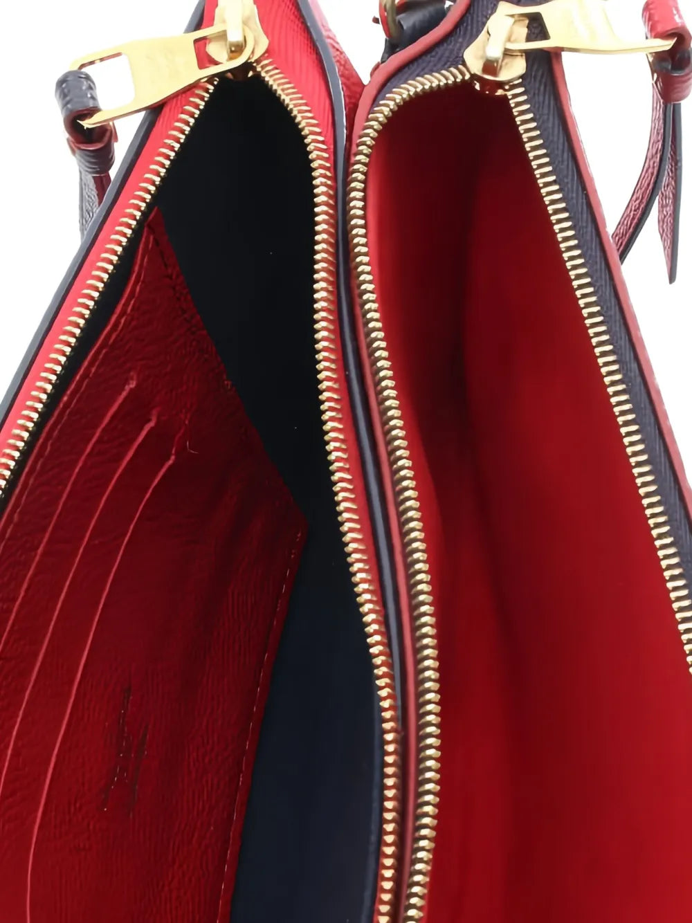 Pre-OwnedLouis Vuitton Pre-OwnedPochette Empreinte leather shoulder bag