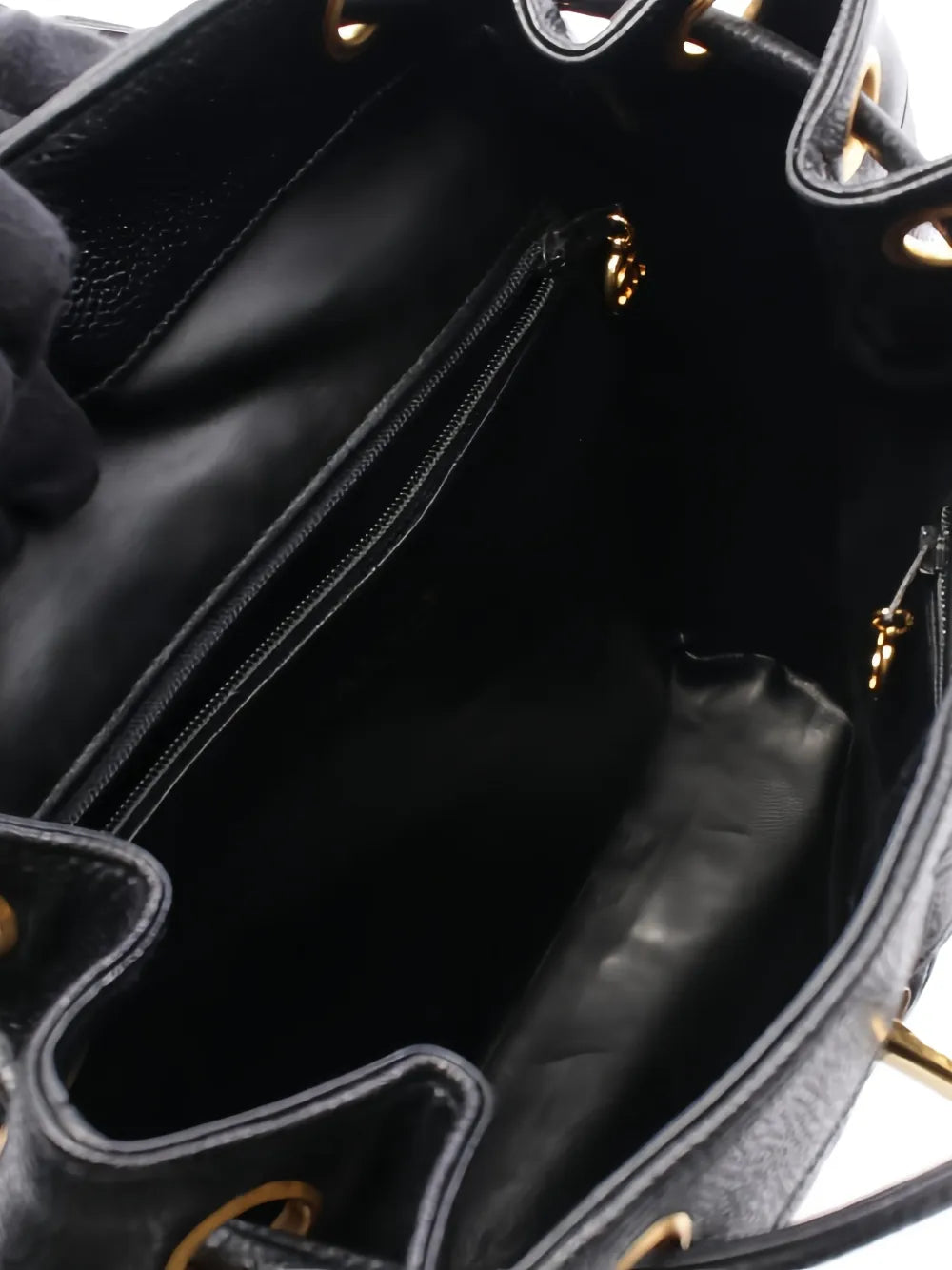Pre-OwnedCHANEL Pre-OwnedMatelassé backpack