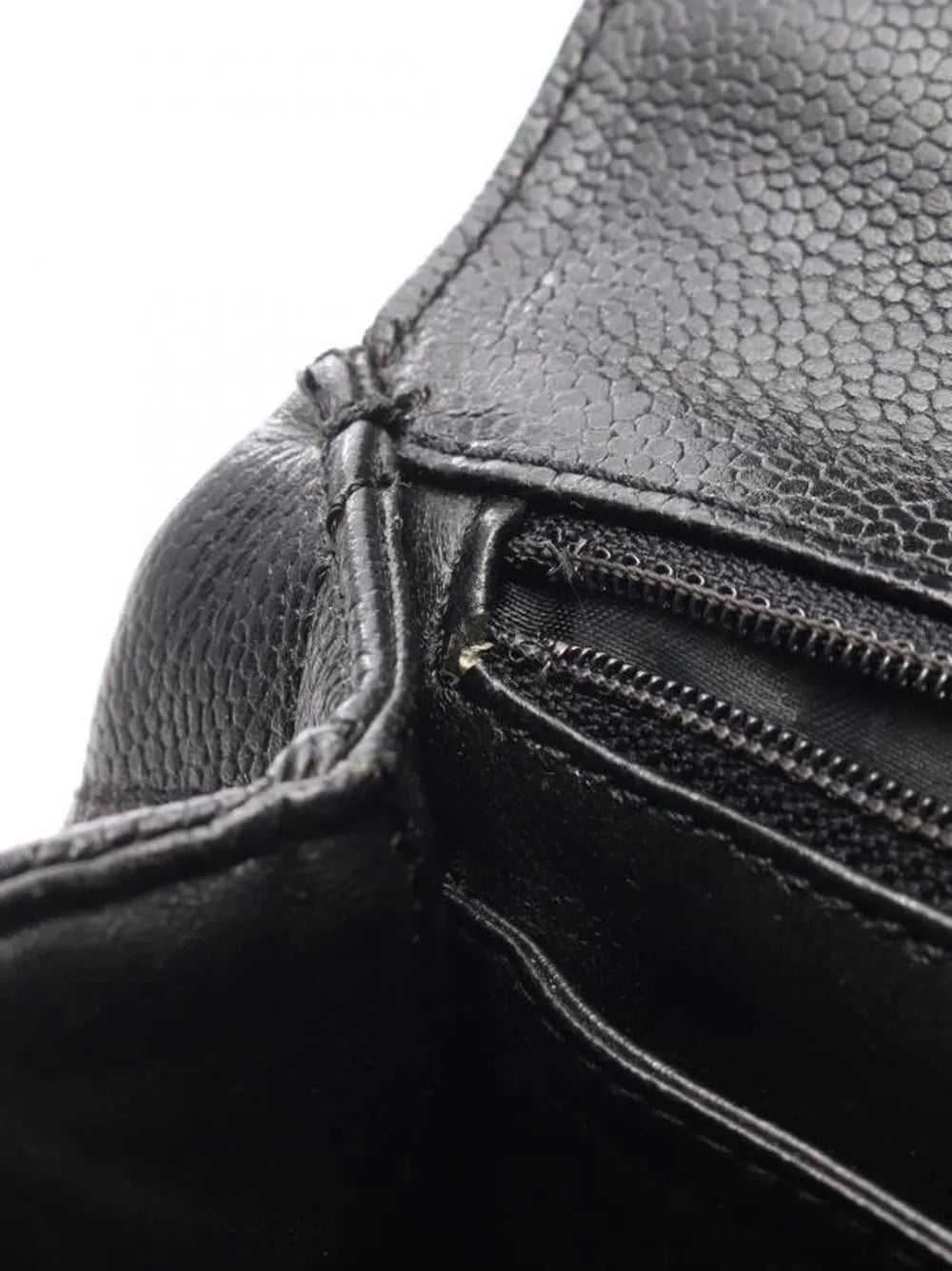 Pre-OwnedCHANEL Pre-Owneddiamond-quilted top-handle handbag