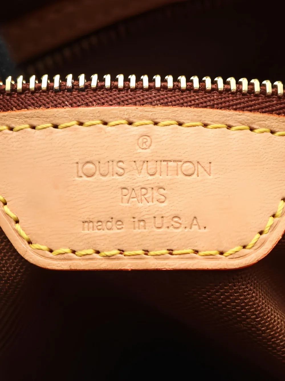Pre-OwnedLouis Vuitton Pre-Ownedmini Looping shoulder bag