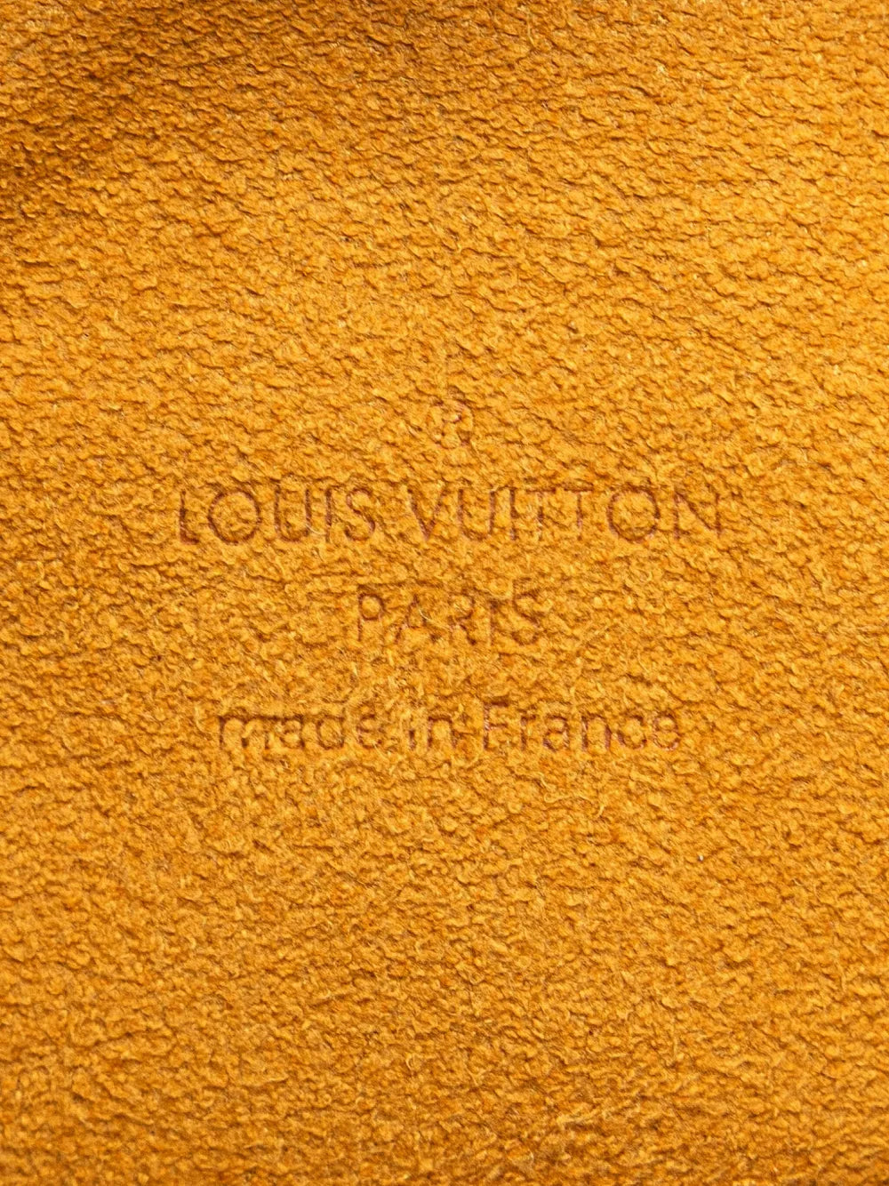 Pre-OwnedLouis Vuitton Pre-Owned2007 Monogram Denim Camera Bag crossbody bag