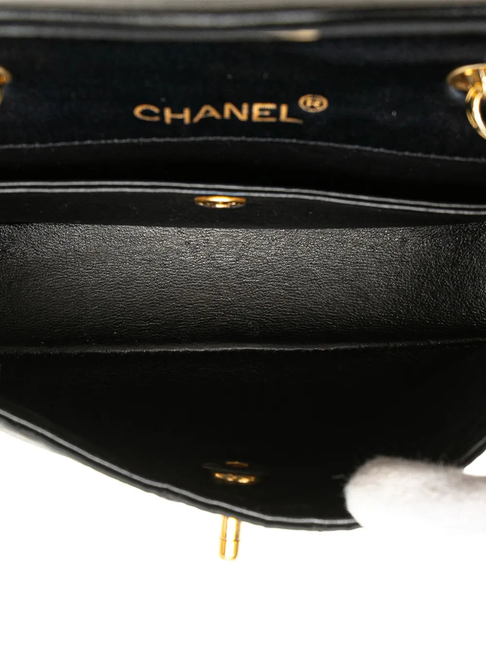 Pre-OwnedCHANEL Pre-Owned1989-1991 CC Quilted Satin Bijoux Chain Single Flap crossbody bag