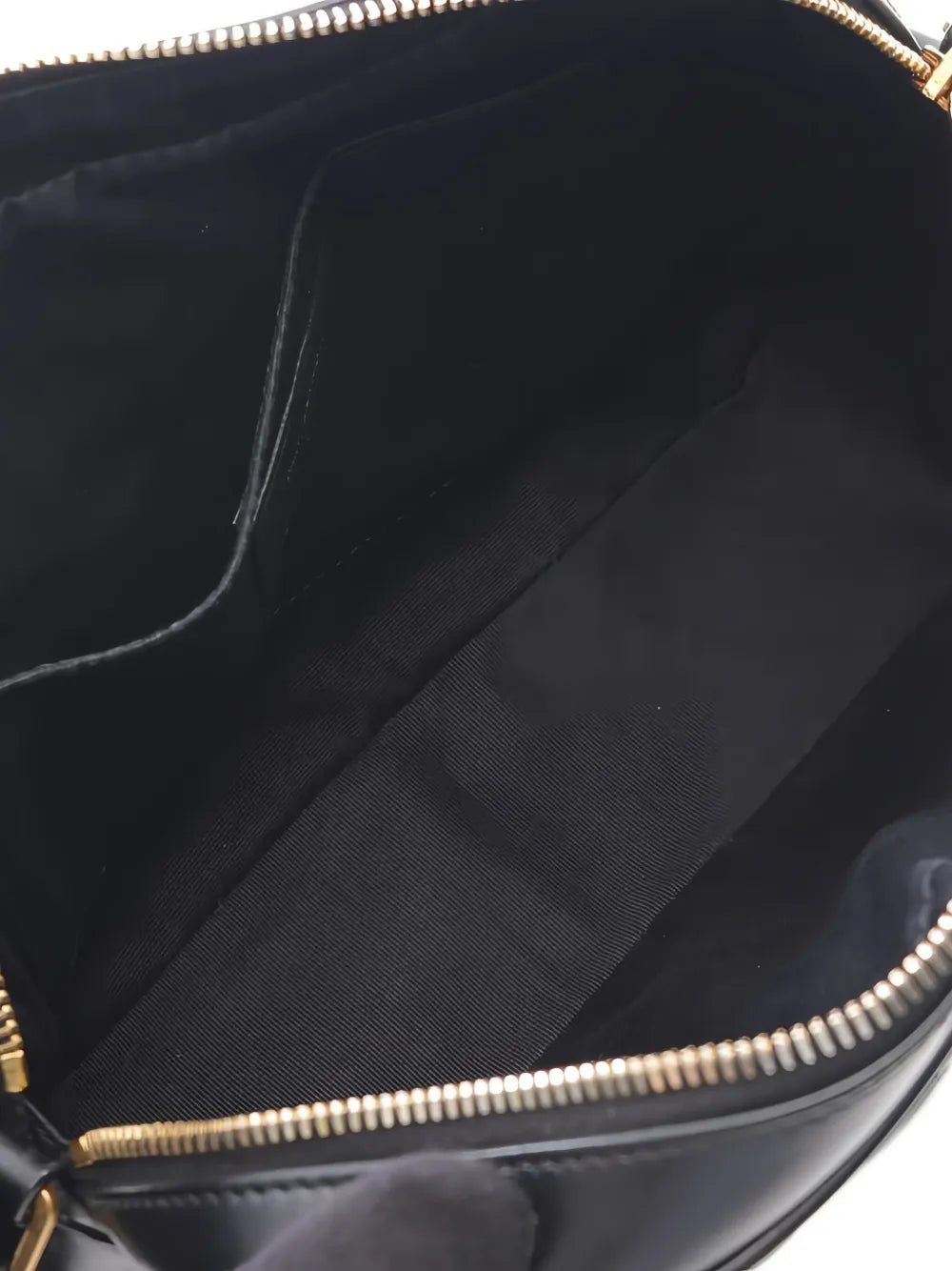 Pre-OwnedSaint Laurent Pre-OwnedLou quilted shoulder bag