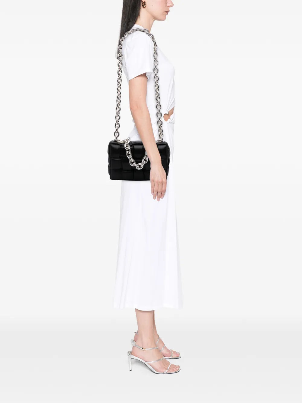 Pre-OwnedBottega Veneta Pre-Owned2012-2025 Nappa Intrecciato Padded Chain Cassette satchel