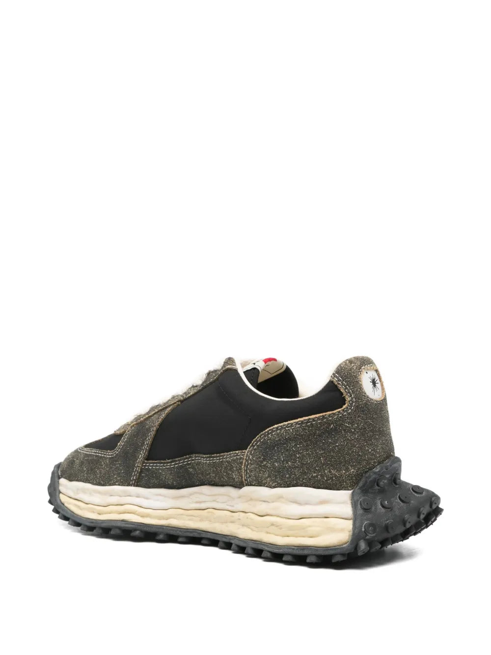 Maison Mihara Yasuhiro Larry Logo-Patch Suede Sneakers
