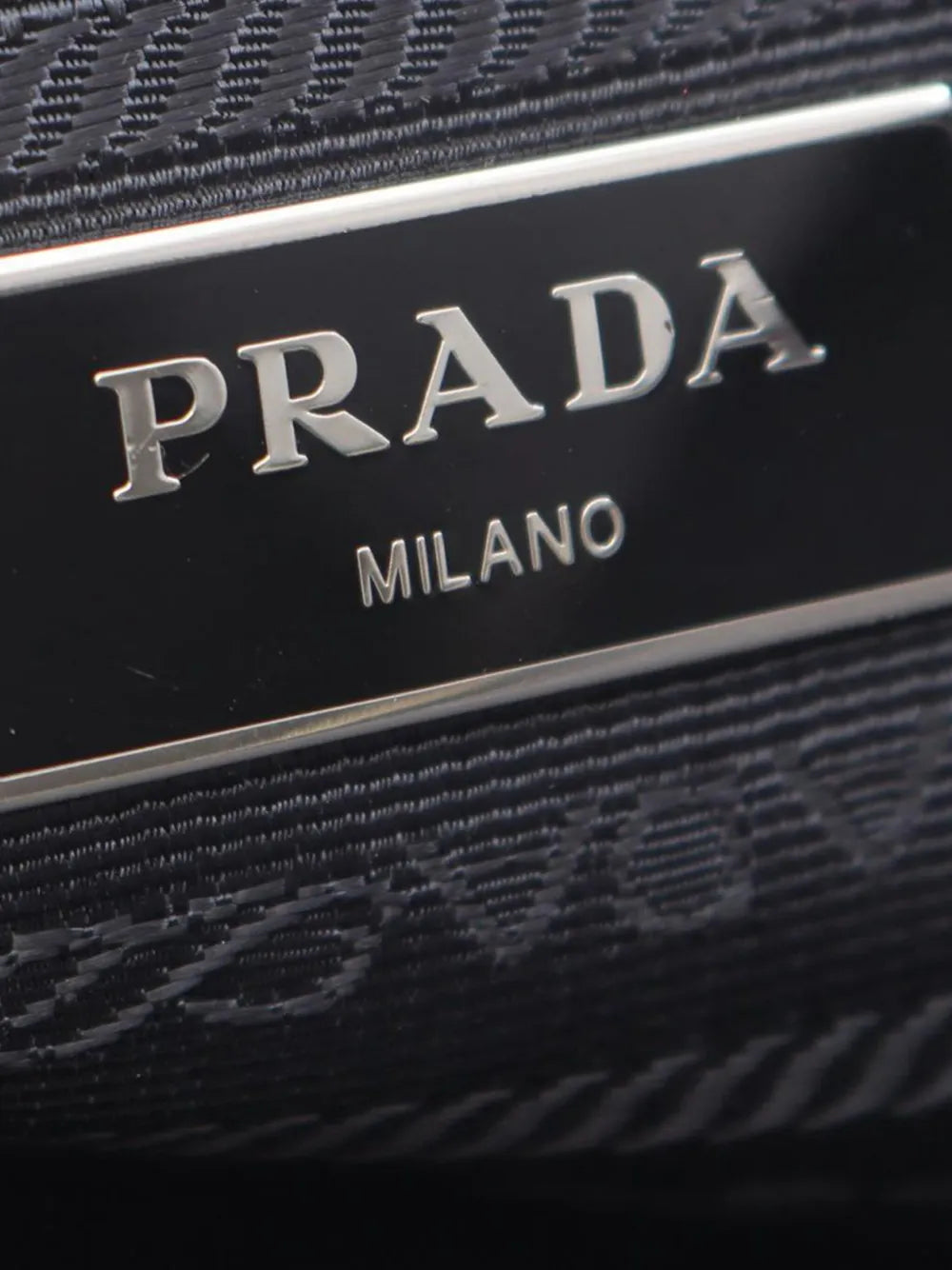 Pre-OwnedPrada Pre-Owned2013-2025 Impuntu Tessuto Open Convertible Tote satchel