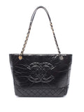 Pre-OwnedCHANEL Pre-Owned2020 Quilted Shiny Aged Calfskin Shopping tote bag