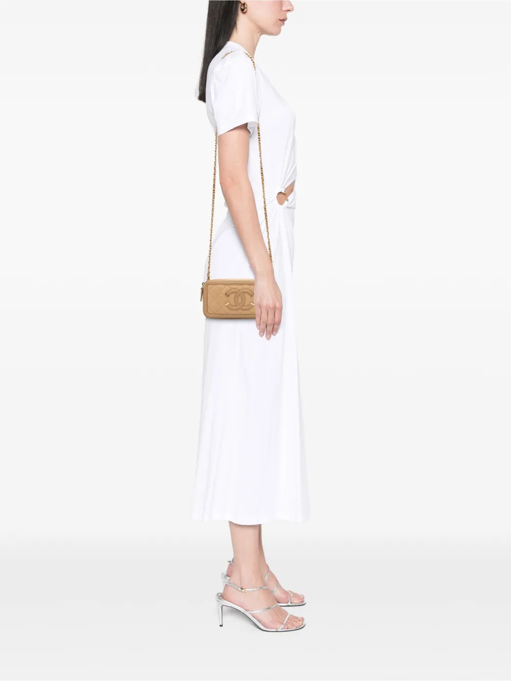 Pre-OwnedCHANEL Pre-Owned2018 Caviar CC Filigree crossbody bag