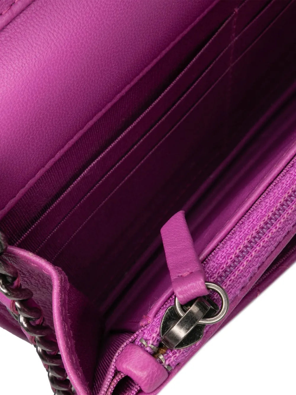 Pre-OwnedCHANEL Pre-Owned2014-2015 Lambskin Boy Wallet on Chain crossbody bag
