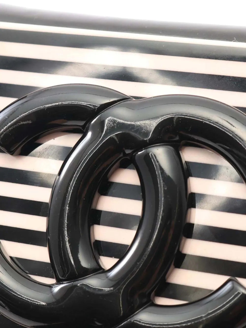 Pre-OwnedCHANEL Pre-Owned2014 Mini Patent and Acrylic Striped Boy Brick Flap crossbody bag