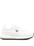 Emporio Armani Logo-Plaque Sneakers