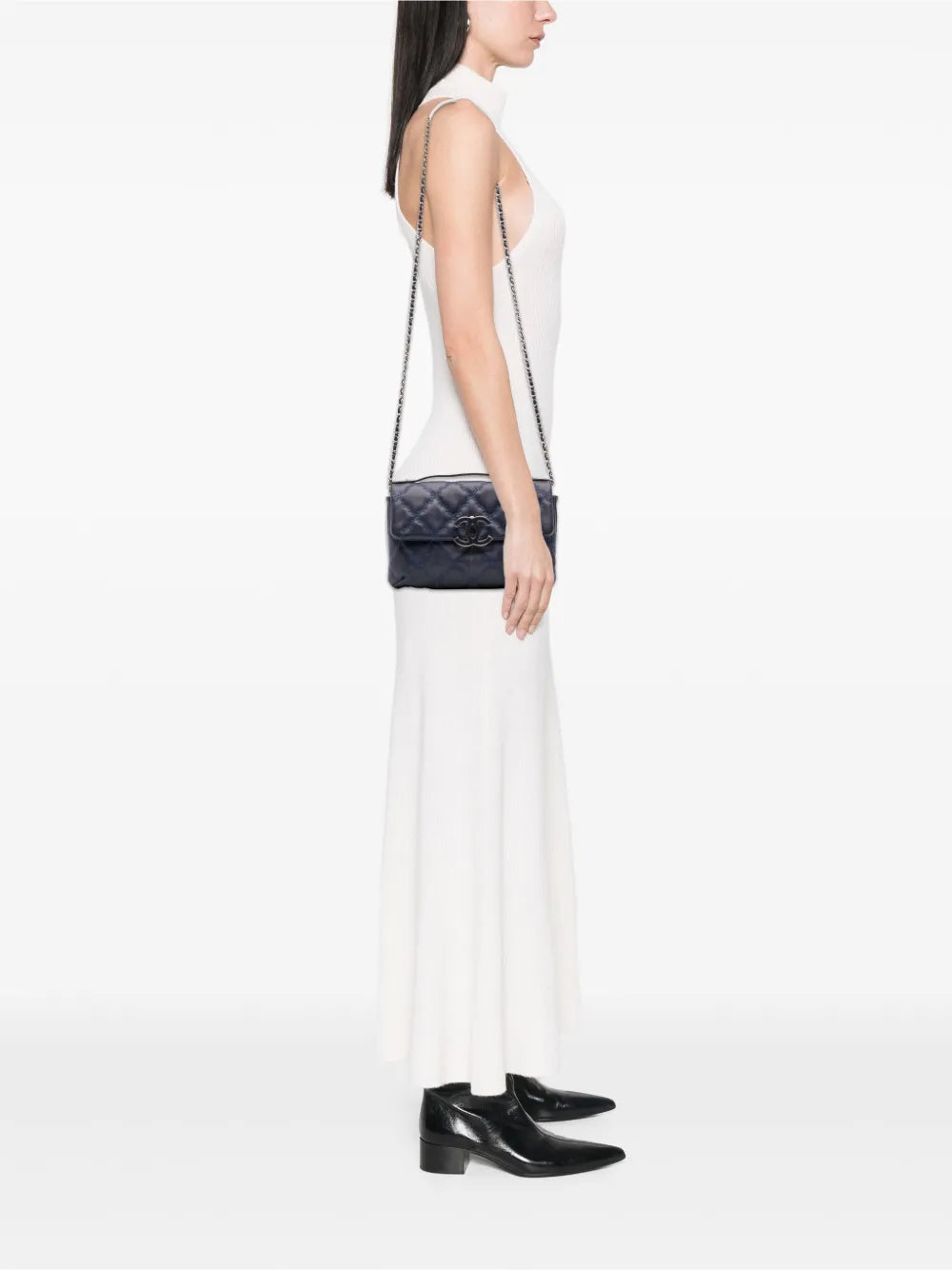 Pre-OwnedCHANEL Pre-Owned2012-2013 Mini Double Stitch Hamptons Flap satchel