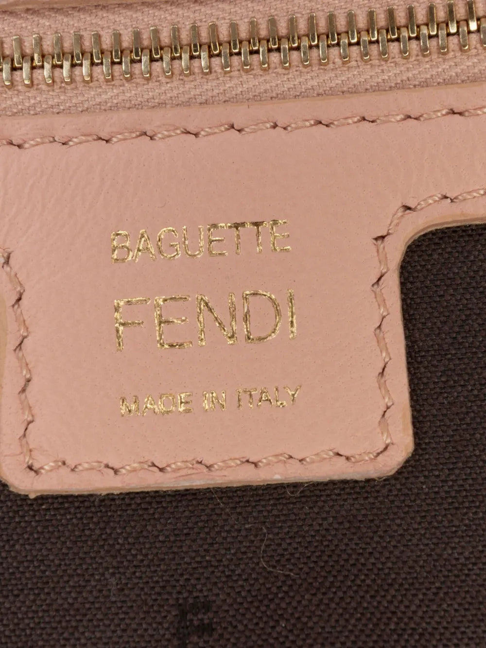 Pre-OwnedFendi Pre-Owned2000-2010 Zucca Embossed Leather Baguette satchel