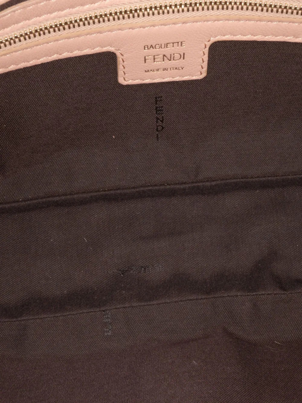 Pre-OwnedFendi Pre-Owned2000-2010 Zucca Embossed Leather Baguette satchel