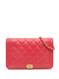 Pre-OwnedCHANEL Pre-Owned2018 Quilted Caviar Boy Wallet on Chain crossbody bag