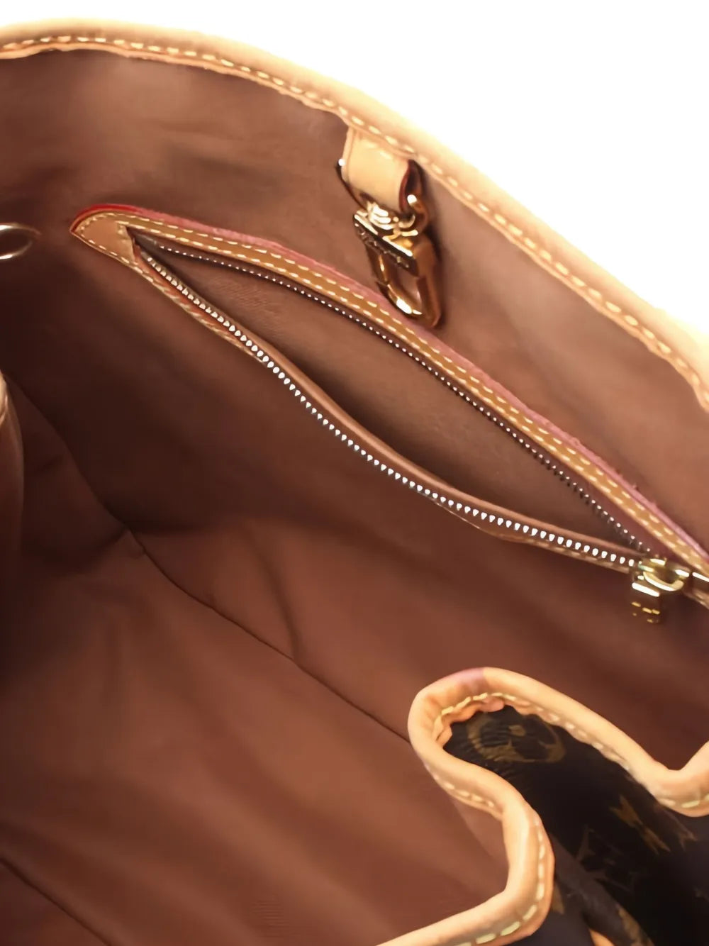 Pre-OwnedLouis Vuitton Pre-Owned2010 Monogram Batignolles Vertical shoulder bag