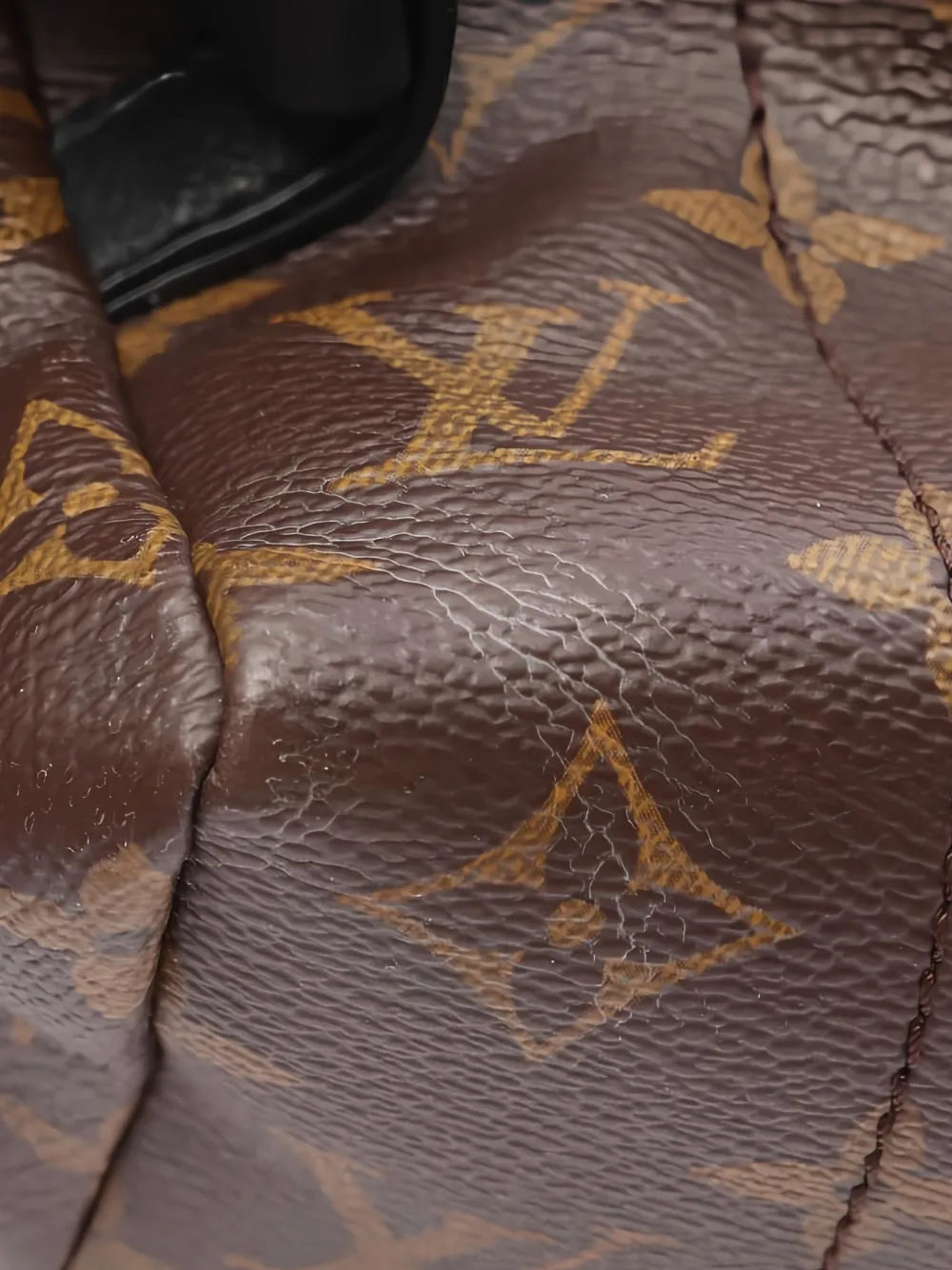 Pre-OwnedLouis Vuitton Pre-Owned2016 Palm Springs monogram backpack