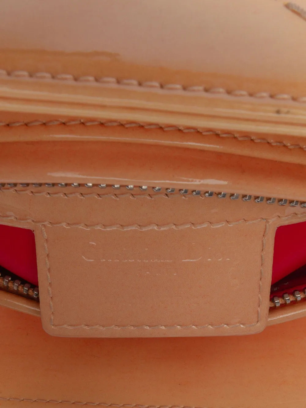 Pre-OwnedChristian Dior Pre-Owned2015 Medium Ombre Patent Cannage Lady Dior satchel