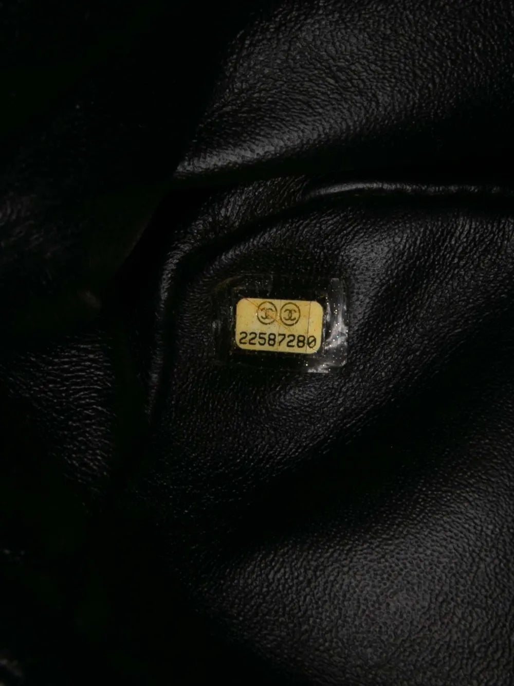 Pre-OwnedCHANEL Pre-Owned2016-2017 CC Tweed Chain Fantasy crossbody bag