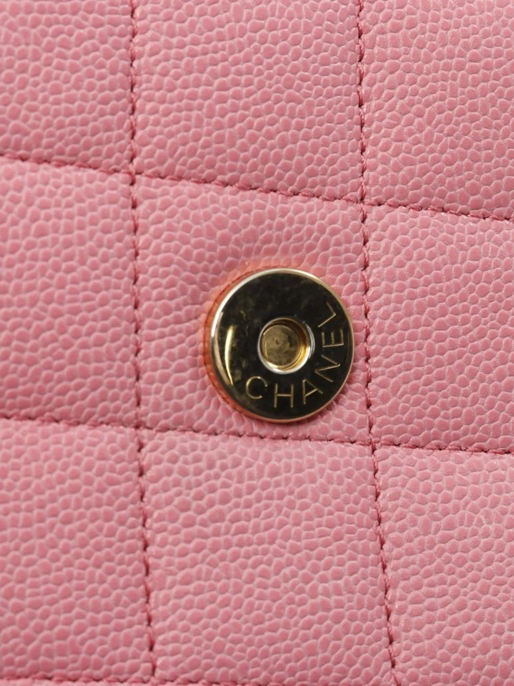 Pre-OwnedCHANEL Pre-Owned2021-2025 Mini Quilted Caviar CC Messenger Flap crossbody bag