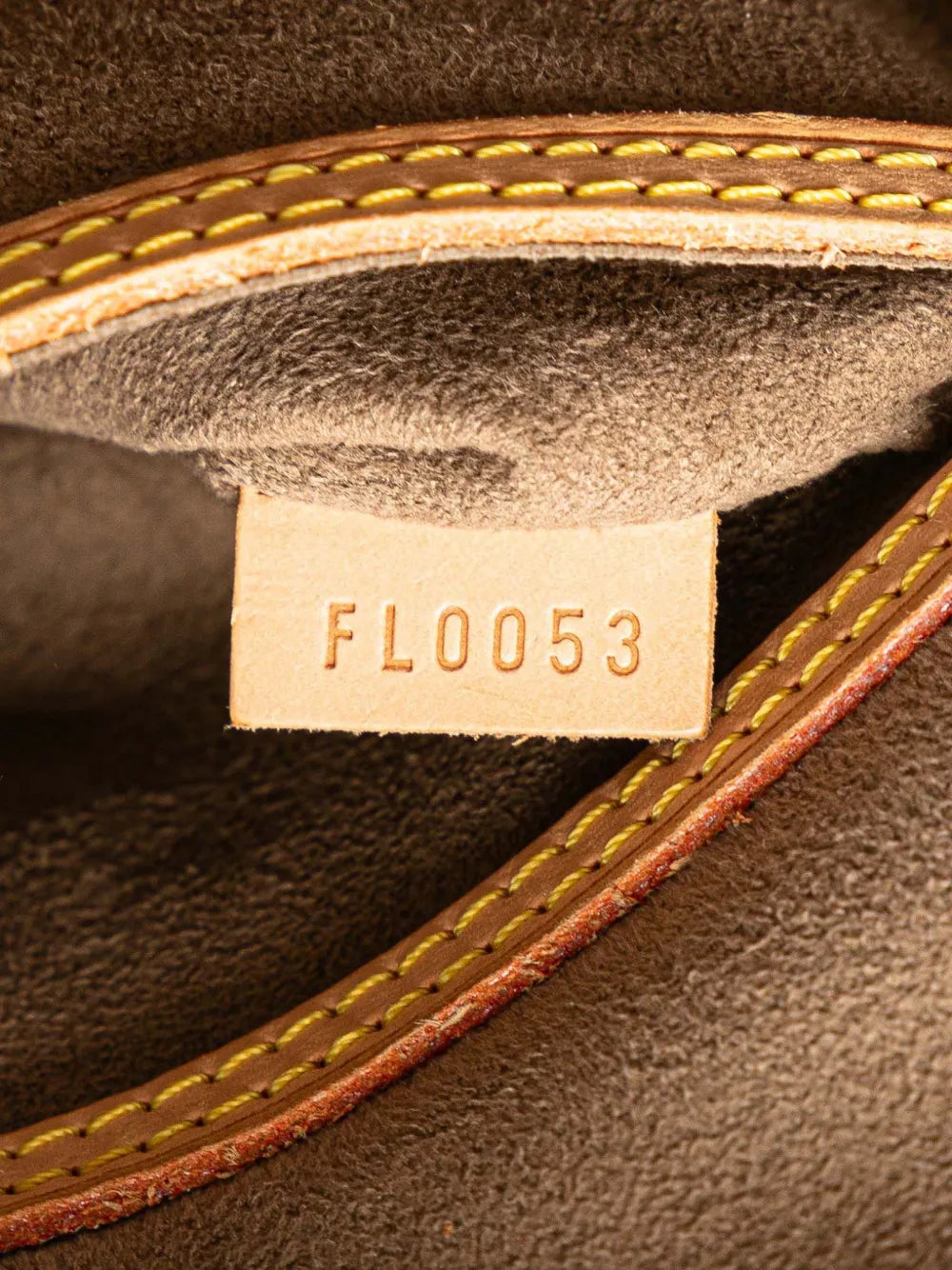 Pre-OwnedLouis Vuitton Pre-Owned2003 Monogram Multicolore Alma PM handbag