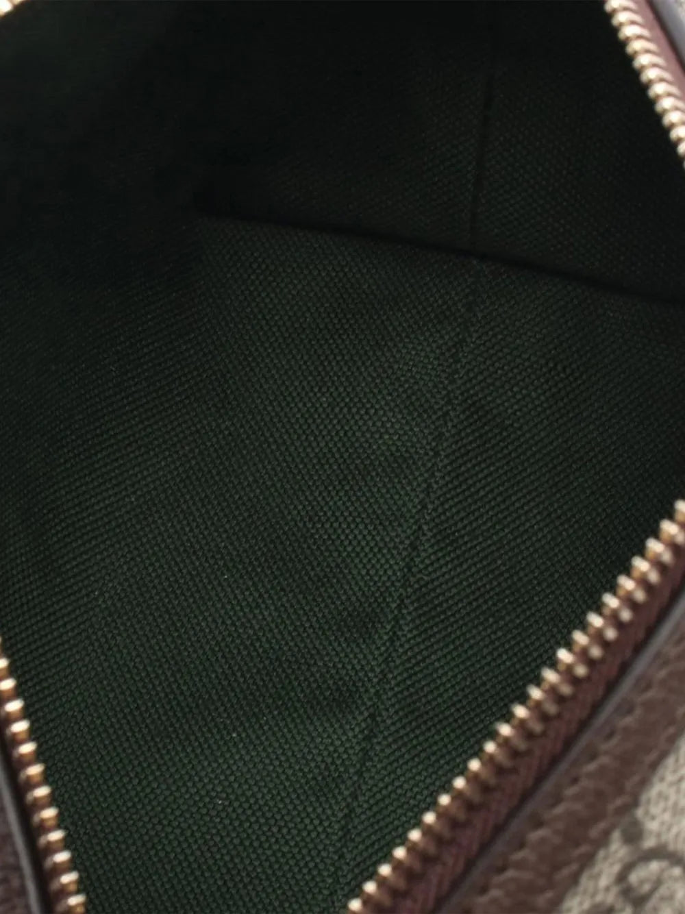Pre-OwnedGucci Pre-Owned2016-2025 GG Supreme Ophidia shoulder bag
