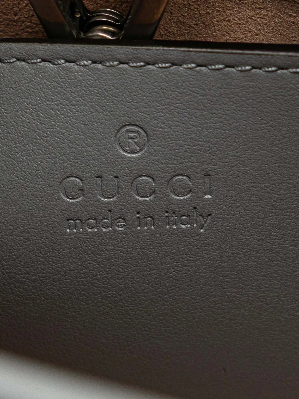 Pre-OwnedGucci Pre-Owned2016-2025 Small GG Marmont Matelasse Leather Aria Chain tote bag