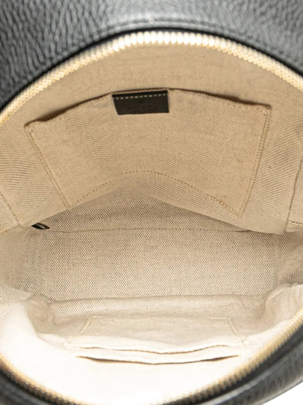 Pre-OwnedGucci Pre-Owned2000-2015 Pebbled Calfskin Soho Chain backpack