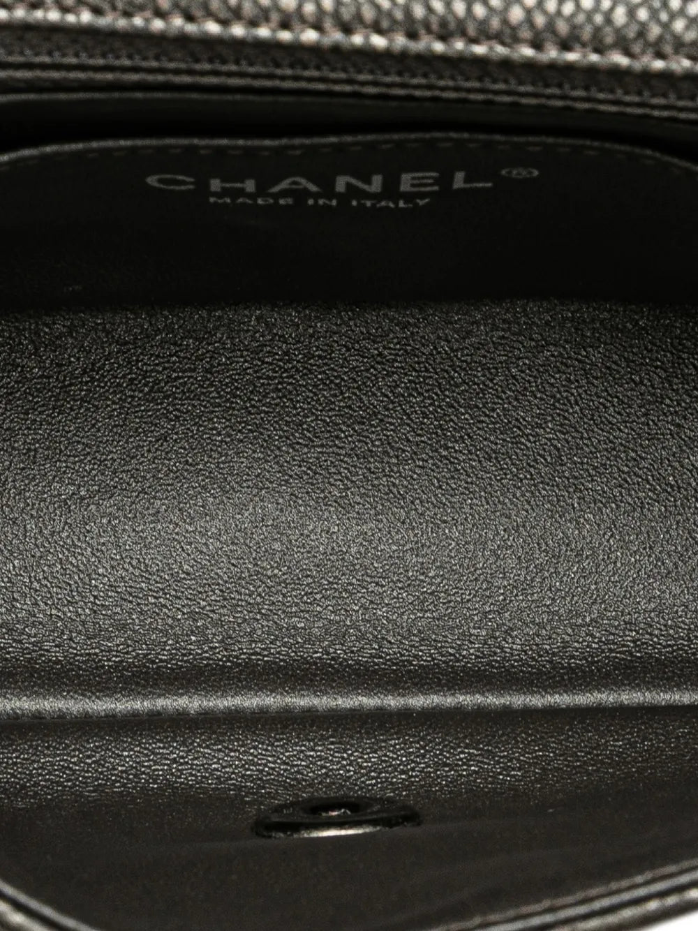 Pre-OwnedCHANEL Pre-Owned2015-2016 Mini Rectangular Classic Metallic Caviar Single Flap crossbody bag