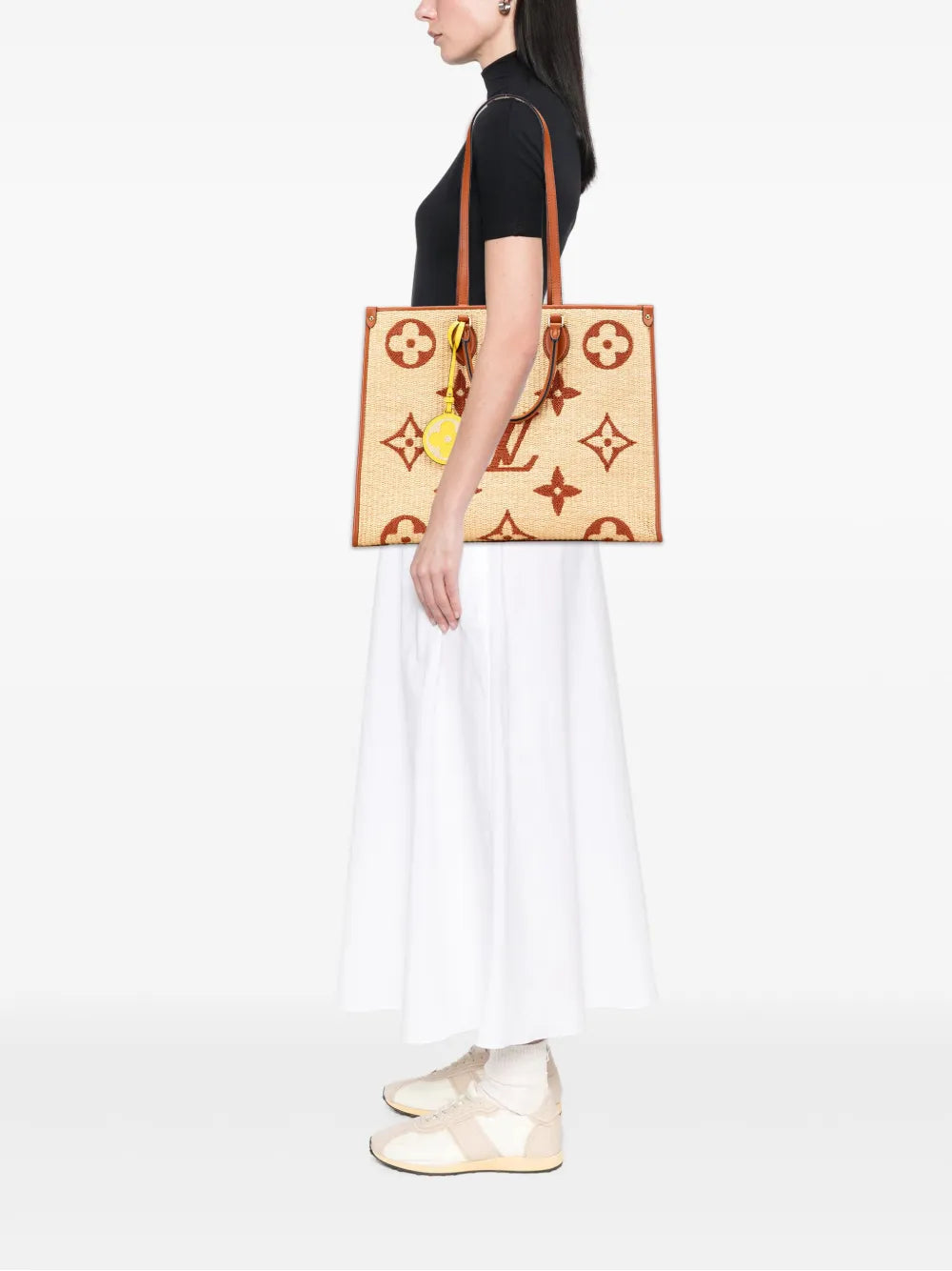 Pre-OwnedLouis Vuitton Pre-Owned2021 Monogram Giant Raffia OnTheGo GM satchel