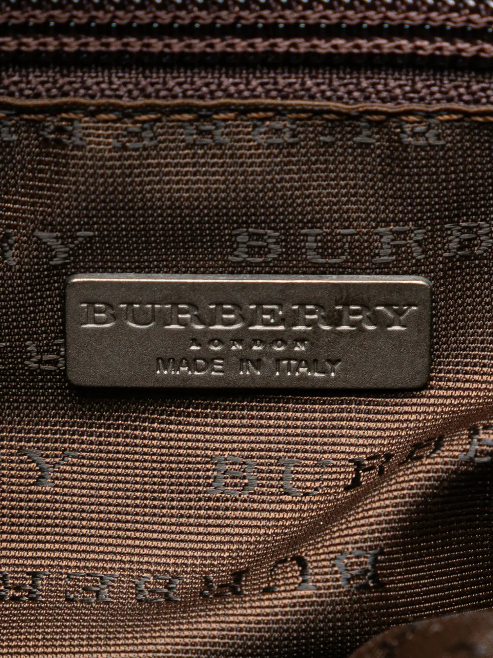 Pre-OwnedBurberry Pre-Owned2000-2017 House Check Coated Canvas backpack