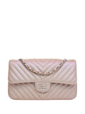 Pre-OwnedCHANEL Pre-Owned2017-2018 Medium Classic Chevron Iridescent Caviar Double Flap shoulder bag